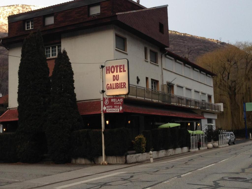 Hotel Du Galibier サン・ミッシェル・ド・モリエンヌ エクステリア 写真